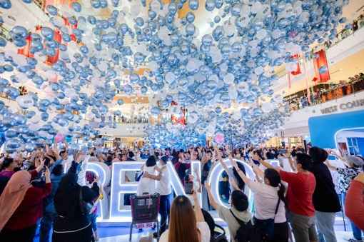 OPPO Reno15 Series Achieves Malaysia Book of Records Title for Largest Balloon Drop Event 1 image of OPPO Reno15 Series Achieves Malaysia Book of Records Title for Largest Balloon Drop Event - HelloExpress - 1