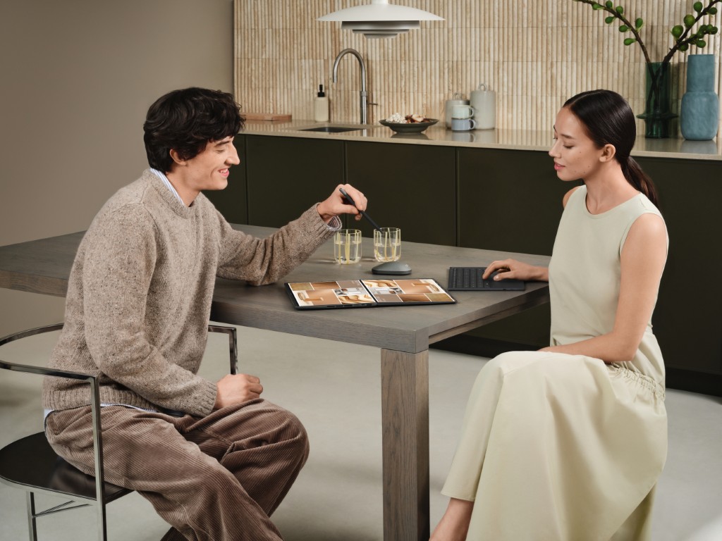 ASUS Reshapes the AI Era: "Always Incredible" Innovation Redefines Laptops and Workspace at CES 2026 4 image of ASUS Reshapes the AI Era: "Always Incredible" Innovation Redefines Laptops and Workspace at CES 2026 - HelloExpress - 4