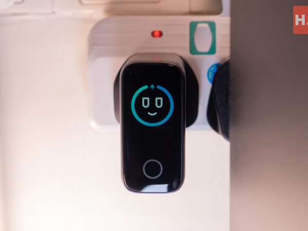 Anker Nano Smart Display Charger 100W (B121B) Quick Review — smaller, better? 7 Anker 100W Charger review-8