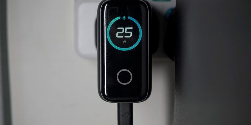 Anker Charger 140W (B2697) Quick Review — charge more, charge faster 1 Anker Charger 140W display Review