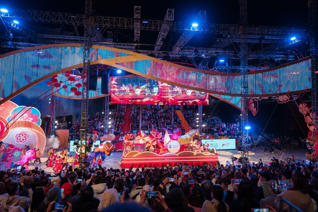 image of Hong Kong Chinese New Year 2026 Celebrations: A Monumental Guide to the Year of the Horse - HelloExpress - 6