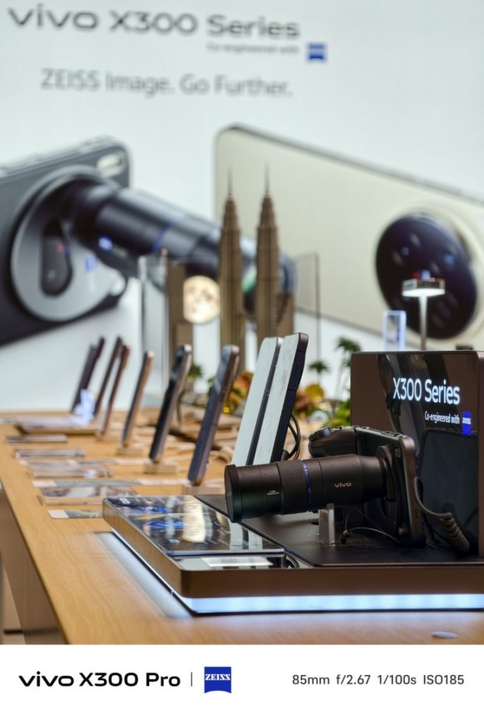 image of vivo Debuts Southeast Asia’s First Integrated Image Art Space at IOI City Mall - HelloExpress - 4