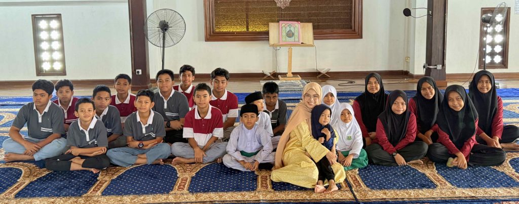 image of Anchor Malaysia x Bella Astillah Raises RM13,000 for Charity - HelloExpress - 4