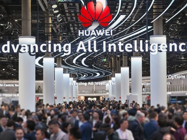 Huawei Unveils AI-Centric Network Solutions at MWC 2026 12 image of Huawei Unveils AI-Centric Network Solutions at MWC 2026 - HelloExpress - 12