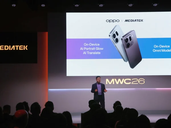 image of OPPO Find X9 Pro Nominated for Best Smartphone at GLOMO Awards 2026 - HelloExpress - 4