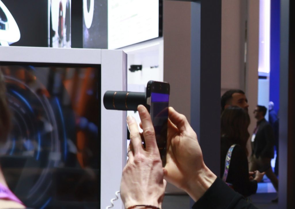 image of OPPO and MediaTek Showcase On-Device AI Innovations at MWC 2026 - HelloExpress - 4