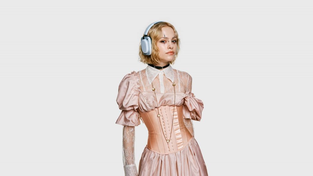 Nothing Headphone (a) Arrives in Malaysia This April 3 image of Nothing Headphone (a) Arrives in Malaysia This April - HelloExpress - 3