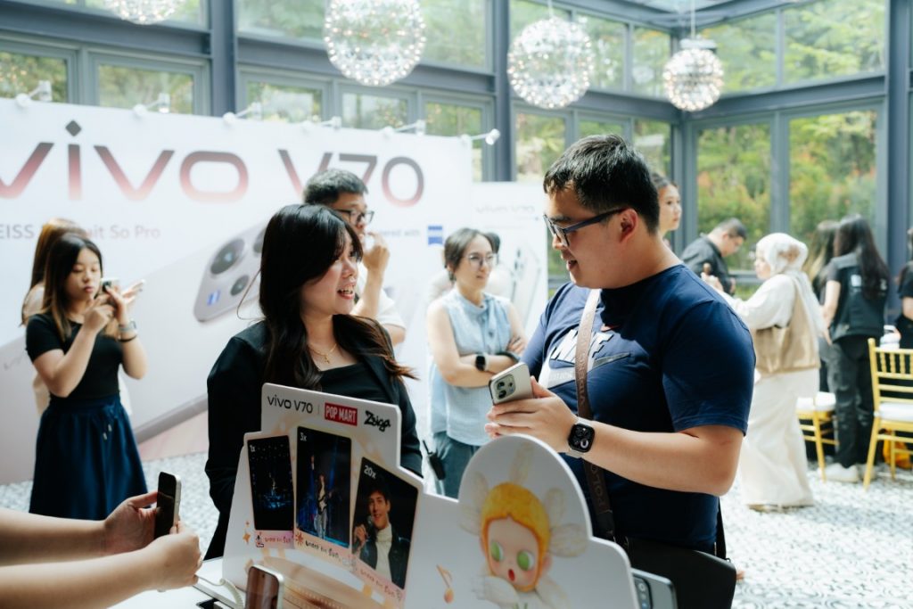 vivo V70 Launches in Malaysia Starting from RM1,999 with ZEISS Camera 11 image of vivo V70 Launches in Malaysia Starting from RM1,999 with ZEISS Camera - HelloExpress - 11