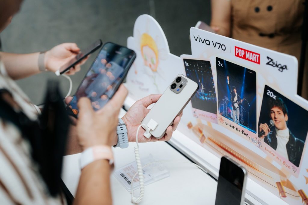 vivo V70 Launches in Malaysia Starting from RM1,999 with ZEISS Camera 6 image of vivo V70 Launches in Malaysia Starting from RM1,999 with ZEISS Camera - HelloExpress - 6