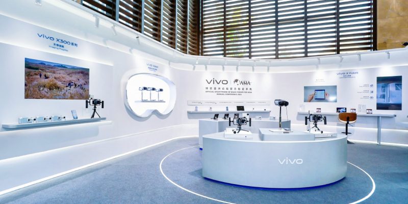 image of vivo at Boao Forum: Imaging + AI Strategy Comes Into Focus at V70 Launch - HelloExpress - 1