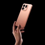 image of OPPO Find X9s Debuts as Hasselblad Travel Companion - HelloExpress - 11