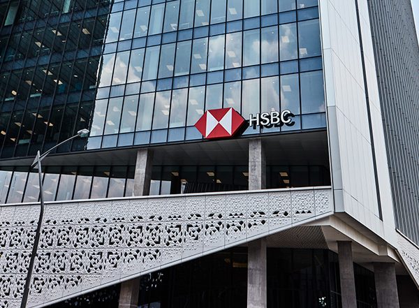 image of HSBC and StanChart Win Hong Kong's First Stablecoin Licences — Here's What That Means - HelloExpress - 1