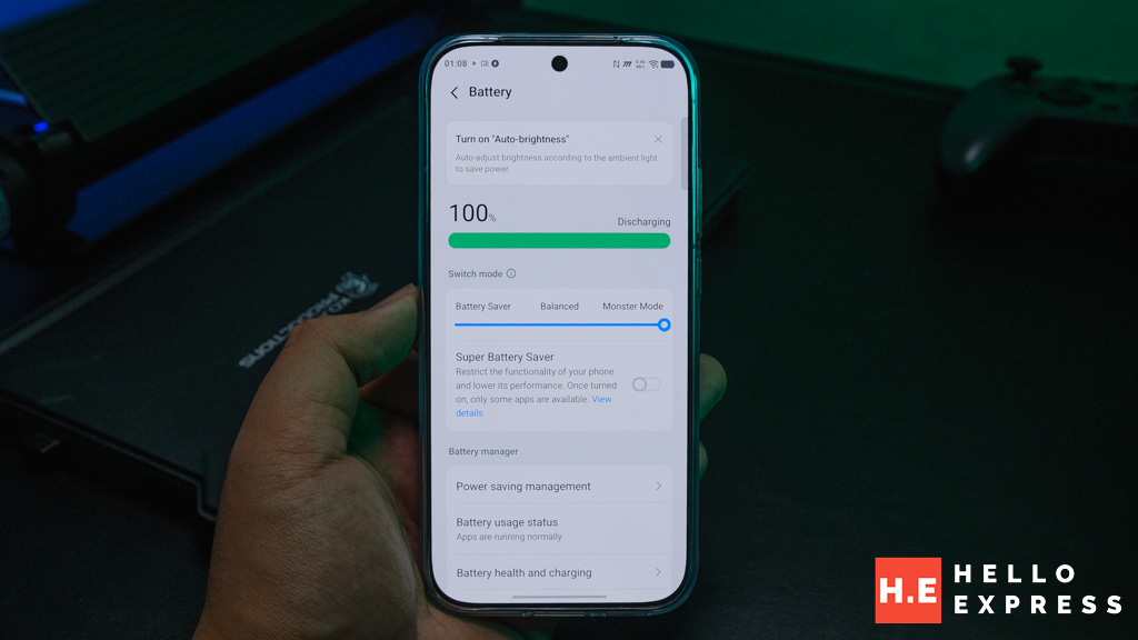 iQOO 15R Review: Flagship Chip, Marathon Battery — The Gaming Phone That Thinks It's a Work Phone 8 image of iQOO 15R Review: Flagship Chip, Marathon Battery — The Gaming Phone That Thinks It's a Work Phone - HelloExpress - 8