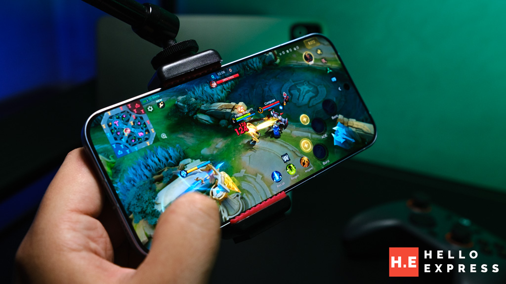 iQOO 15R Review: Flagship Chip, Marathon Battery — The Gaming Phone That Thinks It's a Work Phone 10 image of iQOO 15R Review: Flagship Chip, Marathon Battery — The Gaming Phone That Thinks It's a Work Phone - HelloExpress - 10