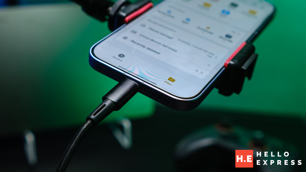 iQOO 15R Review: Flagship Chip, Marathon Battery — The Gaming Phone That Thinks It's a Work Phone 26 image of iQOO 15R Review: Flagship Chip, Marathon Battery — The Gaming Phone That Thinks It's a Work Phone - HelloExpress - 26