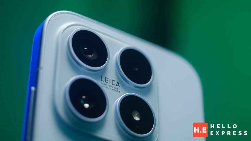 image of What the Leica Summilux Lens Actually Means on a Smartphone Camera - HelloExpress - 4