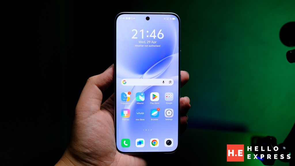 vivo V70 vs vivo V70 FE