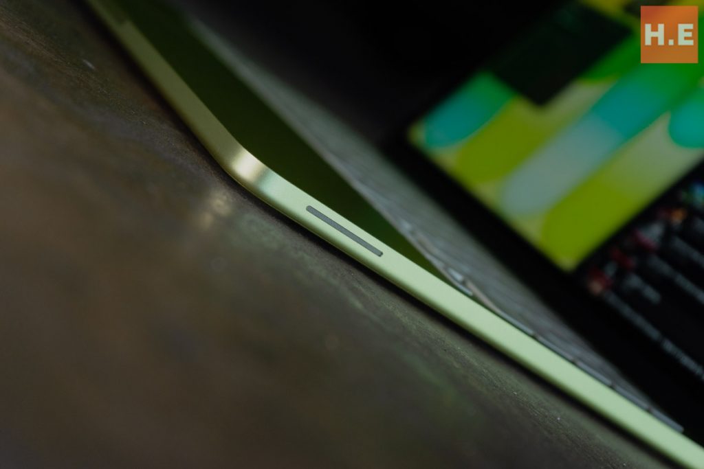 Apple MacBook Neo review-7