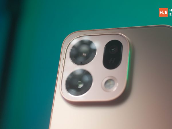 image of OPPO Find X9S Review: The Best Video Phone You’ll Never See Advertised Right - HelloExpress - 9