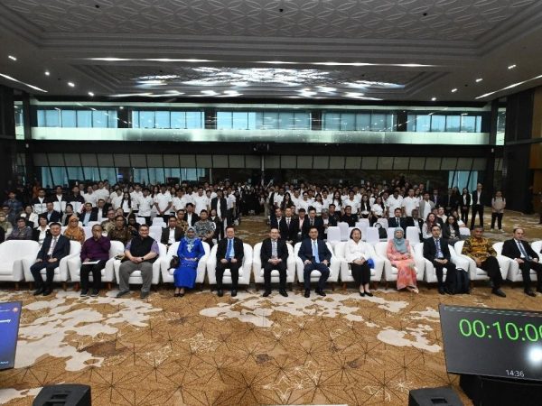 image of 10th Huawei ICT Competition Crowns Asia Pacific Champions at ASEAN Headquarters - HelloExpress - 7