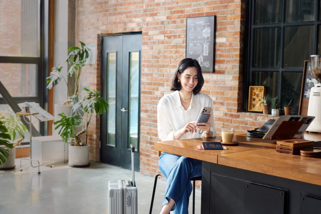 UGREEN Unveils New Charger Solutions and Trackers for Lightweight, Worry-Free Summer Travel 5 image of UGREEN Unveils New Charger Solutions and Trackers for Lightweight, Worry-Free Summer Travel - HelloExpress - 5