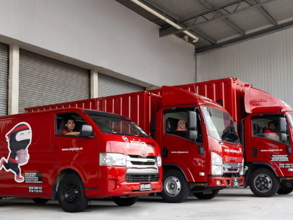 image of Ninja Van Malaysia Doubles Warehouse Scanning Speed with Zebra Technologies Deployment - HelloExpress - 5