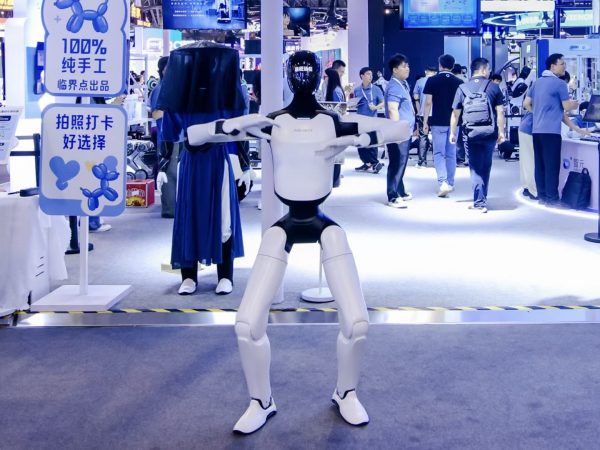 AGIBOT Debuts A3 Ultra Humanoid and G2 Max Industrial Robot at WAIC 2026 8 image of AGIBOT Debuts A3 Ultra Humanoid and G2 Max Industrial Robot at WAIC 2026 - HelloExpress - 8