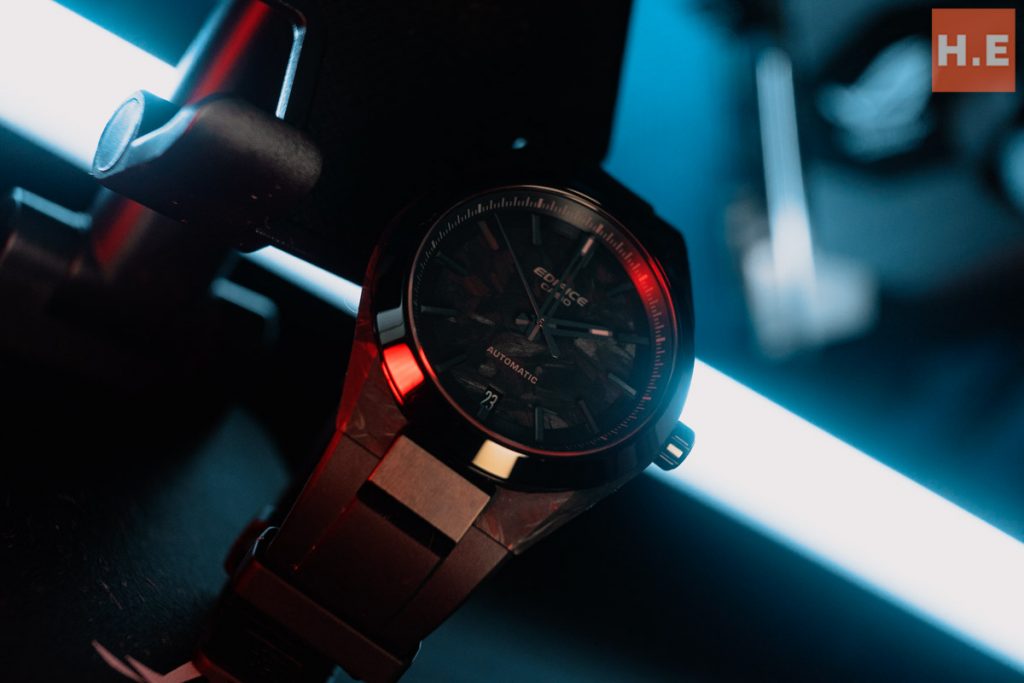 Casio Edifice EFK-100XPB Quick Review — forging its mark in history 10 Casio Edifice EFK-100XPB in stylish red lighting.