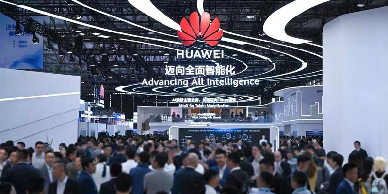 image of Huawei Outlines Six Imperatives for Mobile AI Era at MWC Shanghai 2026 - David Wang Pitches Token Monetisation as Carrier Revenue Path Beyond Bytes - HelloExpress - 1