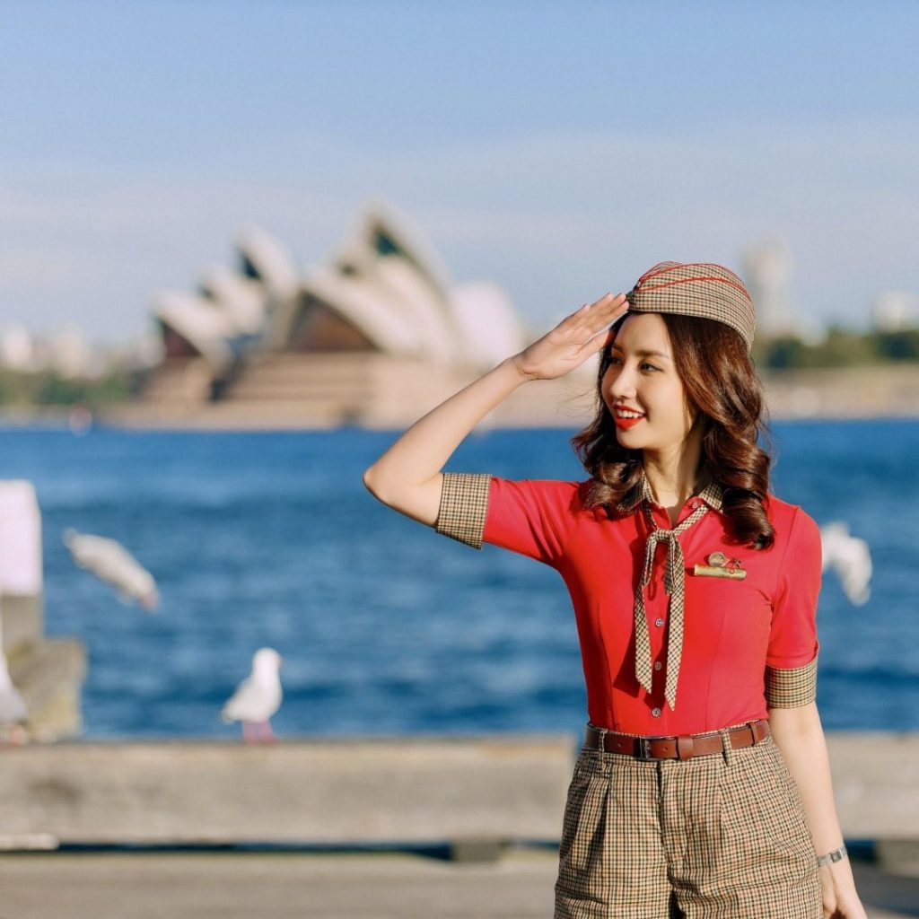 Vietjet Wins Favourite Low-Cost Carrier and Best Cabin Crew Uniform at 2026 Flyers' Choice Awards 4 image of Vietjet Wins Favourite Low-Cost Carrier and Best Cabin Crew Uniform at 2026 Flyers' Choice Awards - HelloExpress - 3