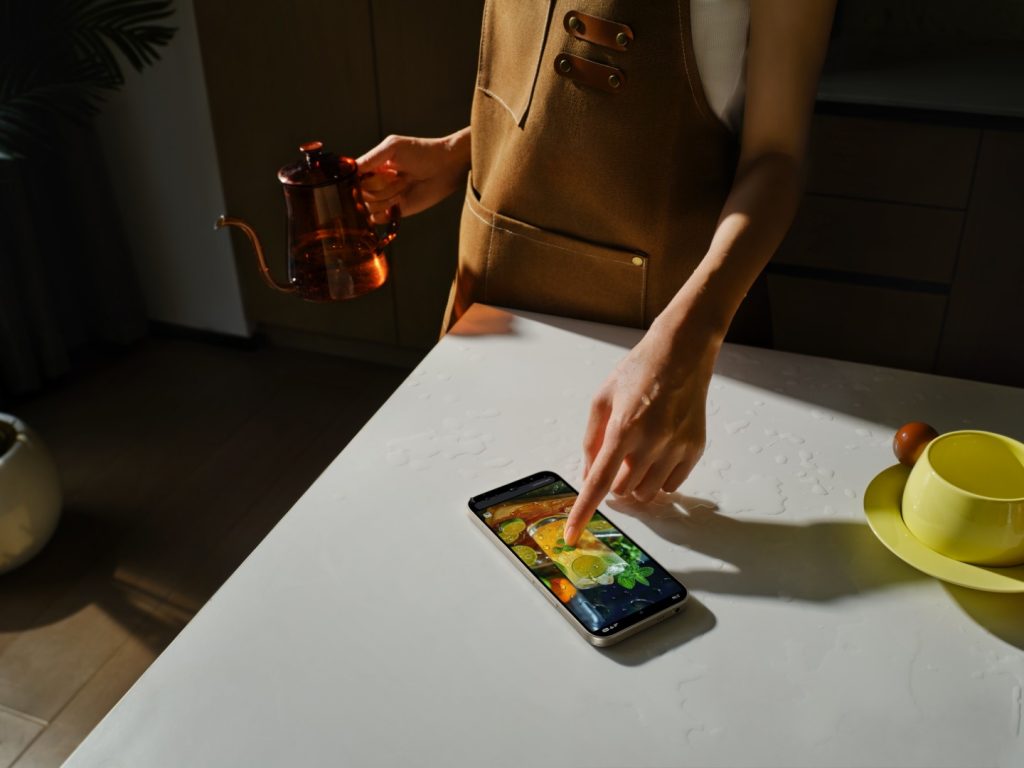 image of Redmi 17 Series Launches in Malaysia With 7,500mAh Battery, From RM669 - HelloExpress - 7