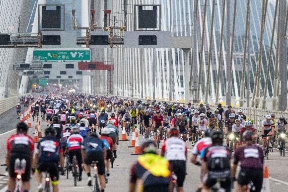 image of Hong Kong Cyclothon 2026 Invites Malaysians to Explore the City from Two Wheels - HelloExpress - 1