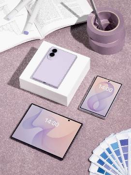 image of Samsung Galaxy Z Fold8 "Flying Off the Shelves" as Pre-Orders Outpace Ultra Demand - HelloExpress - 6