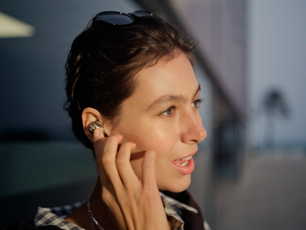 image of Sennheiser Launches MOMENTUM 5 Wireless, MOMENTUM True Wireless 5, And ACCENTUM Clip In Malaysia — From RM999 - HelloExpress - 6