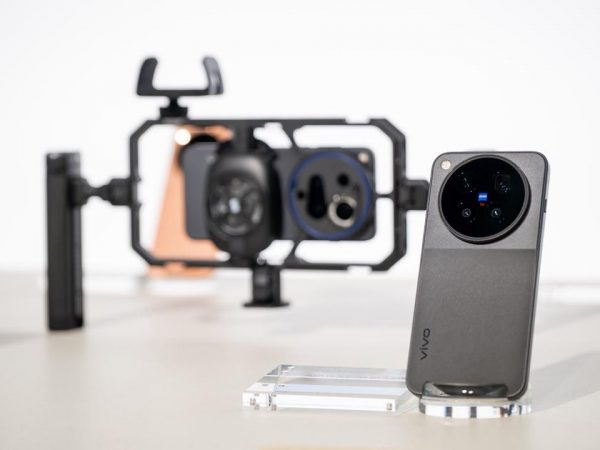 vivo X500 Series Imaging Flagship Lands In Shanghai With 17 EV Dynamic Range, 200 MP ZEISS Telephoto, Malaysia Launch In October 10 vivo X500 Series imaging flagship launch event photo