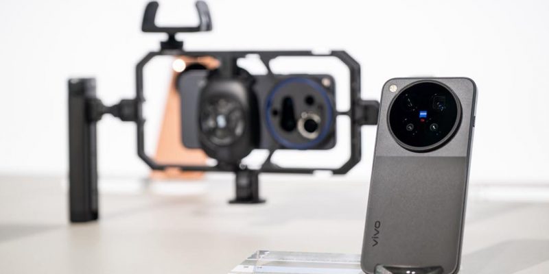 vivo X500 Series Imaging Flagship Lands In Shanghai With 17 EV Dynamic Range, 200 MP ZEISS Telephoto, Malaysia Launch In October 1 vivo X500 Series imaging flagship launch event photo