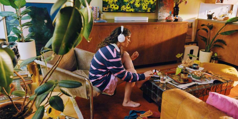 image of Sonos Launches Sonos 27 OS, Beam Ultra Soundbar and Ace Ultra Headphones in Malaysia - HelloExpress - 1