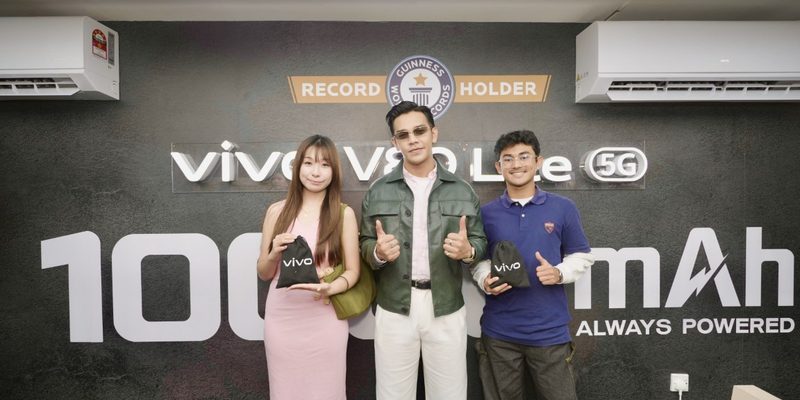 vivo V80 Lite 5G Lands in Malaysia at RM1,399 With 10,000mAh BlueVolt Battery, GUINNESS Record, and IP68 Durability 1 image of vivo V80 Lite 5G Lands in Malaysia at RM1,399 With 10,000mAh BlueVolt Battery, GUINNESS Record, and IP68 Durability - HelloExpress - 1